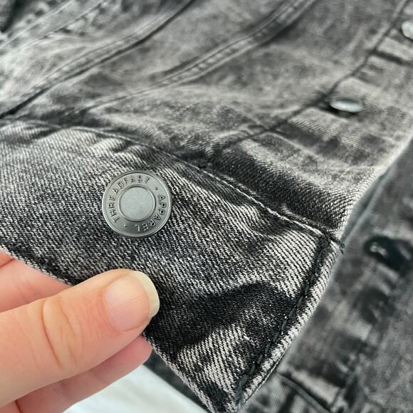 NWT Universal Studios Halloween Horror Nights 2022 Studio Screamers Jean Jacket - Picture 5 of 16